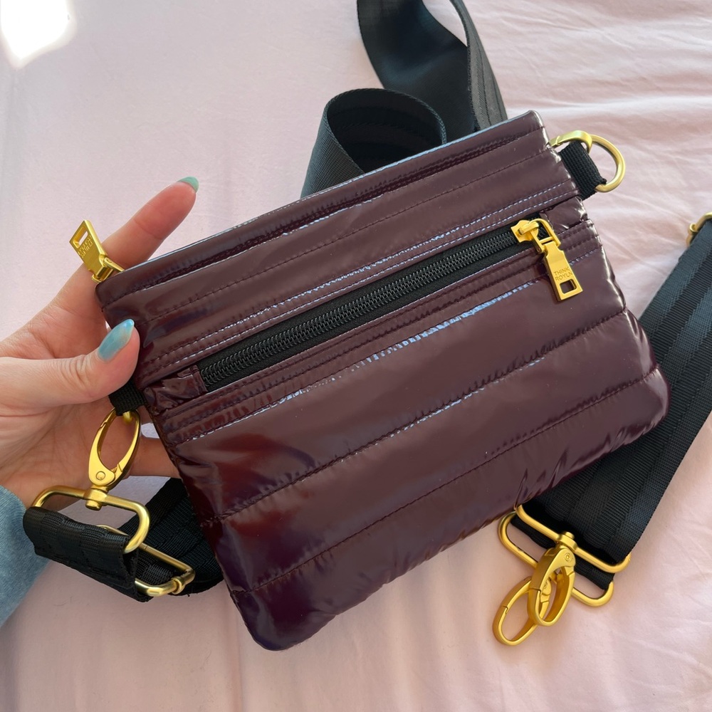 Think Royln puffer cross body bag burgundy - Picture 3 of 5